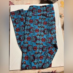 LuLaRoe Tall and Curvy Leggings